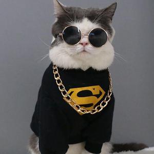 把14岁校花按在床上操
